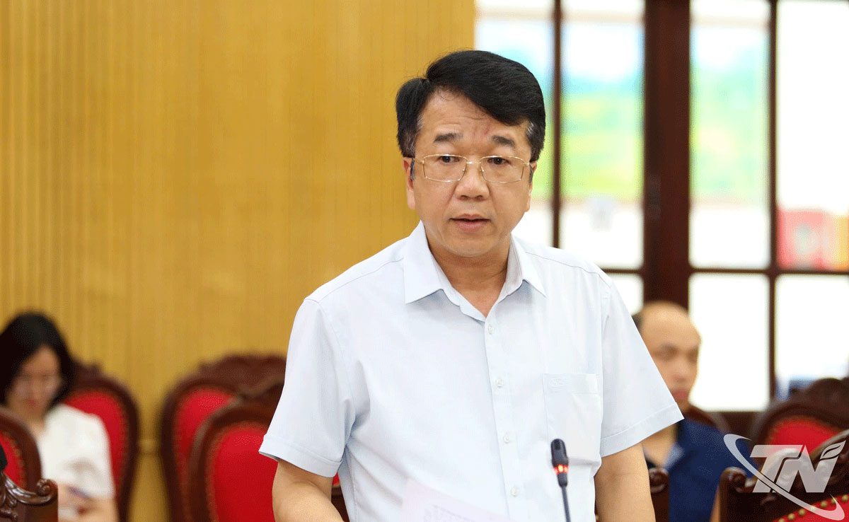 Các đại biểu thảo luận tại Hội nghị.