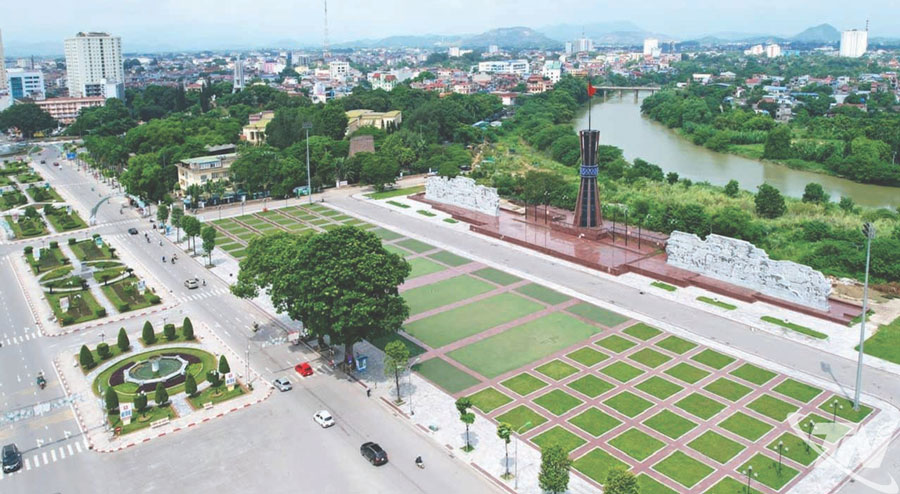 Quảng trường Võ Nguyên Giáp.