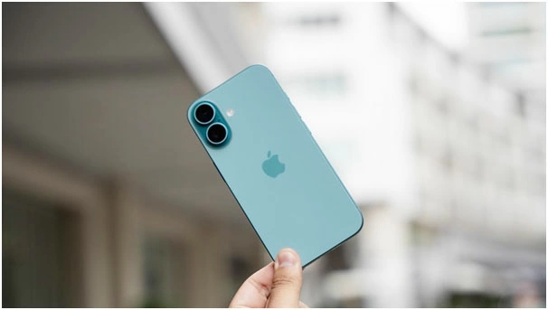 Thế hệ 16 có mức giá khá tốt sau gần 2 năm ra mắt.