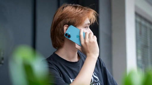 Pin của cả hai thiết bị đều cơ bản đáp ứng trong một ngày.