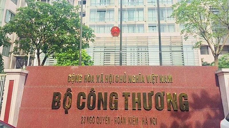 Phó thủ tướng yêu cầu xử lý nghiêm với các tổ chức, cá nhân sai phạm trong cổ phần hóa tại Bộ Công thương. Ảnh: BCT