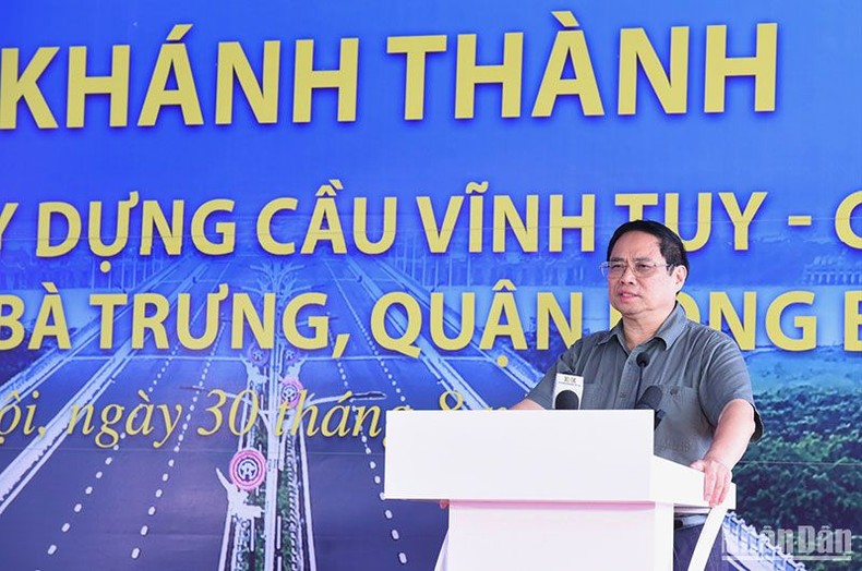 Thủ tướng Phạm Minh Chính phát biểu tại lễ khánh thành cầu Vĩnh Tuy-giai đoạn 2.