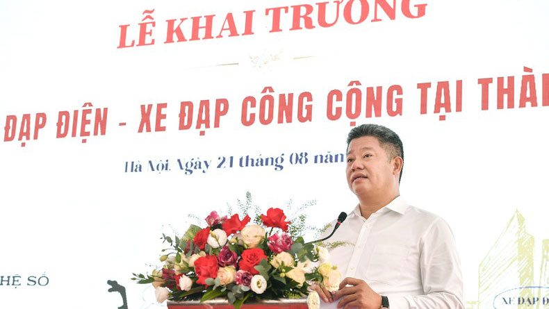 Ông Nguyễn Mạnh Quyền, Phó Chủ tịch Ủy ban nhân dân thành phố Hà Nội phát biểu tại lễ khai trương. (Ảnh: Thành Đạt)