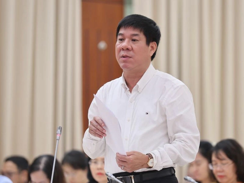 Cục trưởng Huỳnh Văn Chương: Dự thảo không bãi bỏ kiểm định bắt buộc, mà thiết lập lại phạm vi áp dụng theo hướng linh hoạt có kiểm soát - Ảnh: VGP/Nhật Bắc