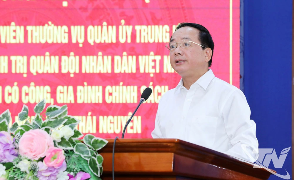Đại tướng Trịnh Văn Quyết phát biểu tri ân các thương binh, bệnh binh, thân nhân liệt sĩ, gia đình chính sách.