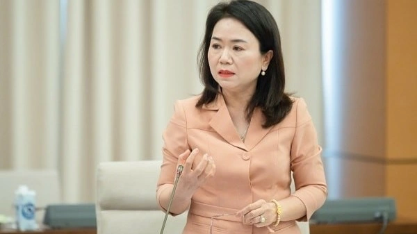 Phó Giáo sư, Tiến sĩ Nguyễn Thị Nga, Trưởng bộ môn Luật Đất đai, Trường đại học Luật Hà Nội.