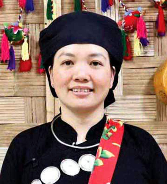 Bà Lê Thị Nga, Phó Giám đốc Khu bảo tồn Làng nhà sàn du lịch sinh thái Thái Hải