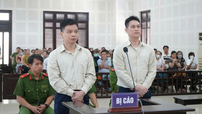 Chủ tịch và Giám đốc Công ty CP Tài chính Vietnam Capital cùng lãnh án chung thân. (Ảnh: AD)