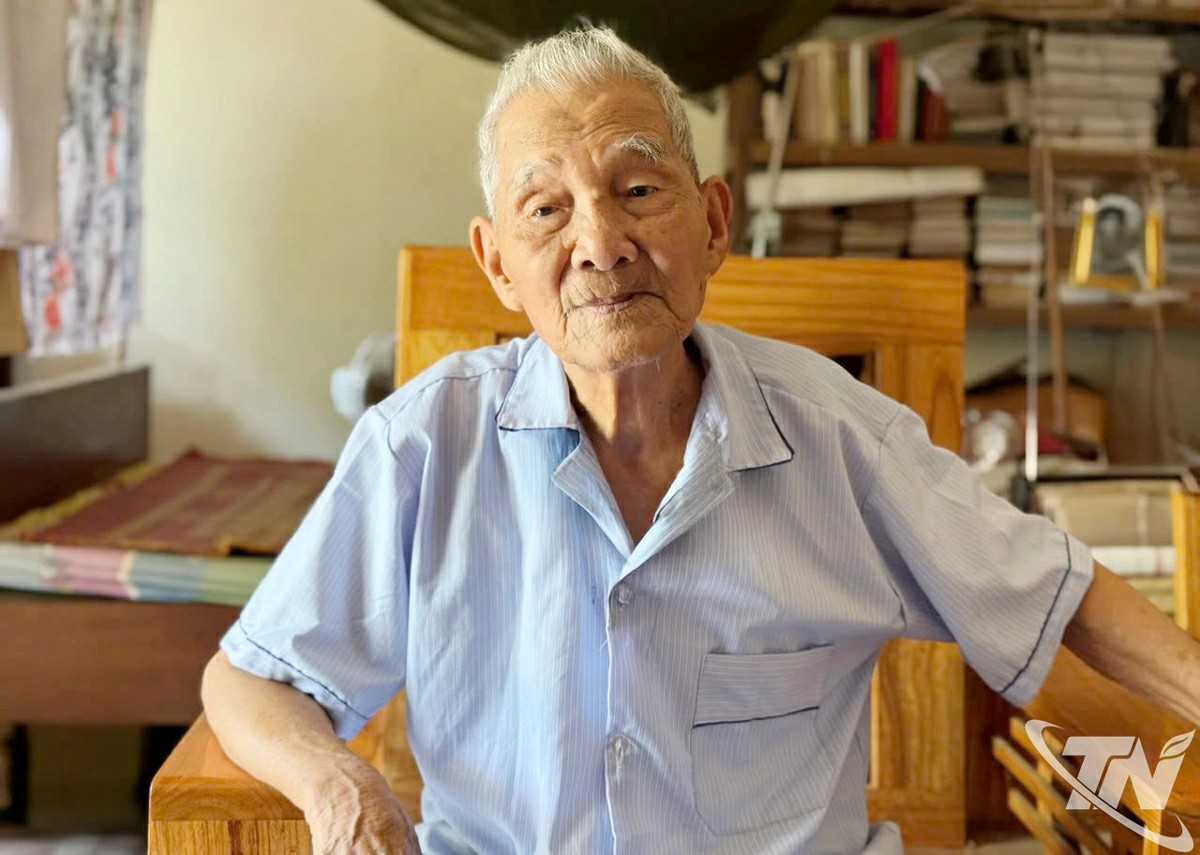 Nhà văn Nông Viết Toại luôn tâm niệm những thành quả trong sự nghiệp văn chương của mình là nhờ có đường lối văn hóa của Đảng dẫn đường