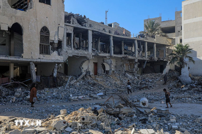 Các tòa nhà bị phá hủy do xung đột Hamas-Israel tại Khan Younis, Dải Gaza, ngày 17-7-2024. Ảnh: TTXVN