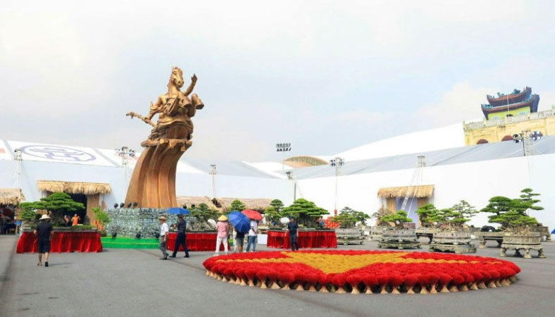 Không gian truyền thống sáng tạo Hà Nội 2025 là một trong những điểm nhấn của triển lãm.