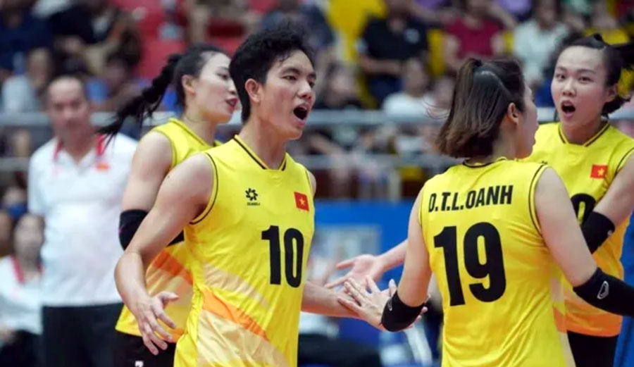 Bích Tuyền được kỳ vọng là đầu tầu đưa tuyển bóng chuyền nữ Việt Nam thành công trên sân nhà. Anh: VFV