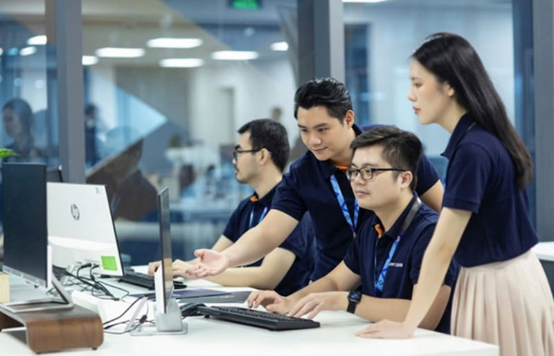 Thuê server cloud tại FPT Cloud cho phép tích hợp các dịch vụ đám mây bên trong hạ tầng server như: Dịch vụ lưu trữ dữ liệu, Dịch vụ sao lưu dữ liệu, Disaster Recovery Service và Object Storage Service