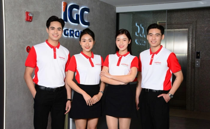 Tâm lý chọn áo đồng phục giá rẻ tiện lợi hay ngắn hạn?