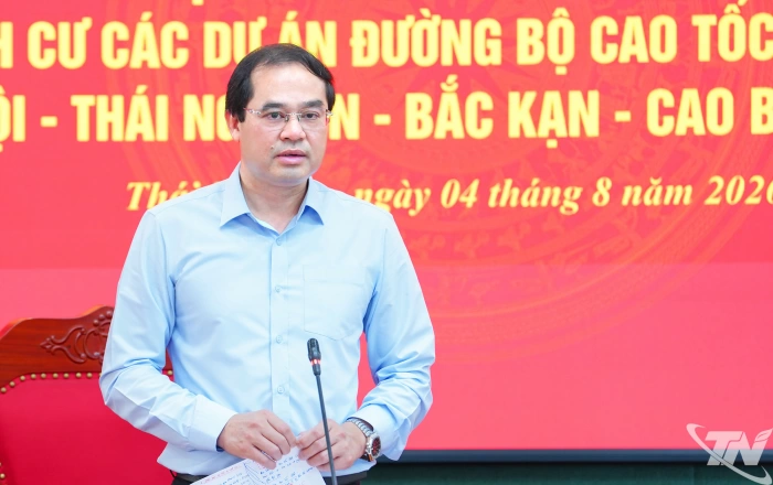 Thống nhất nhiều giải pháp đẩy nhanh tiến độ các dự án cao tốc CT.07
