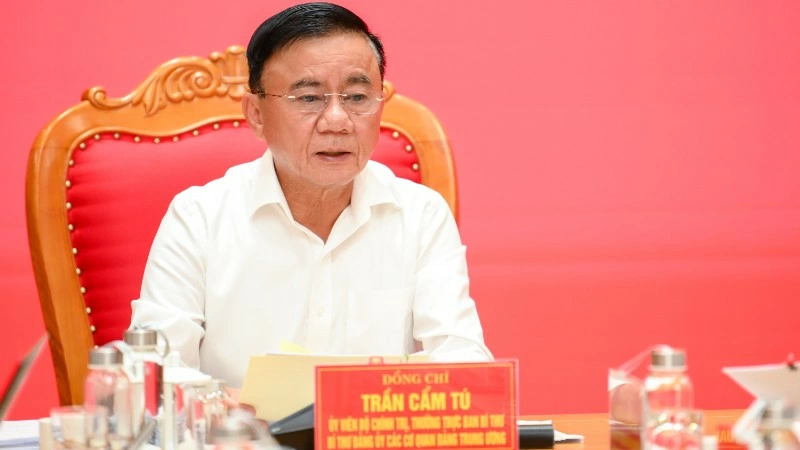 Thường trực Ban Bí thư Trần Cẩm Tú đã ký ban hành Quy định số 373-QĐ/TW, ngày 23/9/2025 quy định chức năng, nhiệm vụ, tổ chức bộ máy cơ quan báo và phát thanh, truyền hình của đảng bộ tỉnh, thành phố.