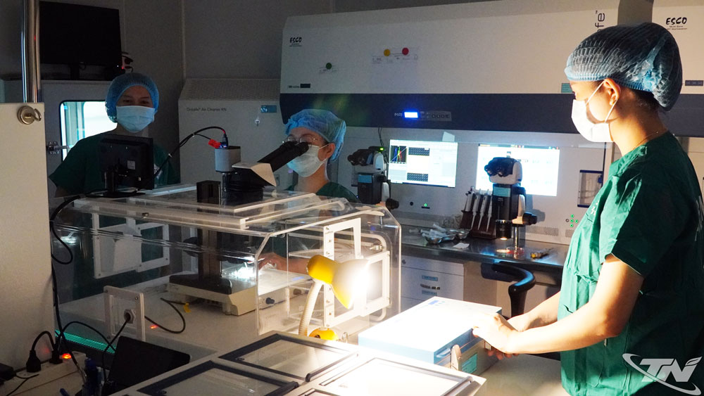 Phòng Lab hiện đại của Khoa Hỗ trợ sinh sản.