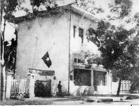 Trụ sở Việt Nam Giải phóng quân sau khi giành chính quyền tại Thái Nguyên tháng 8/1945. Ảnh tư liệu