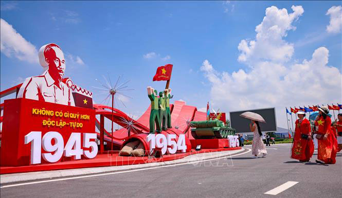 Triển lãm thành tựu đất nước với chủ đề “80 năm Hành trình Độc lập - Tự do - Hạnh phúc” tại Trung tâm Triển lãm Quốc gia (Đông Anh, Hà Nội).