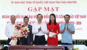 Gặp mặt Đoàn đại biểu dự Đại hội toàn quốc người Công giáo lần thứ VIII