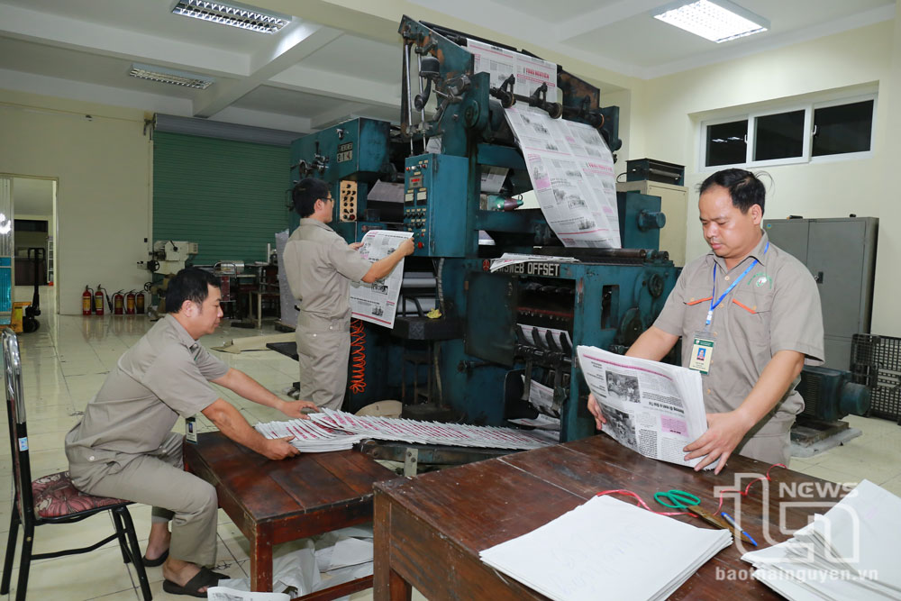 Ngoài báo in, Nhà in Báo Thái Nguyên in nhiều sản phẩm, đáp ứng nhu cầu của khách hàng.