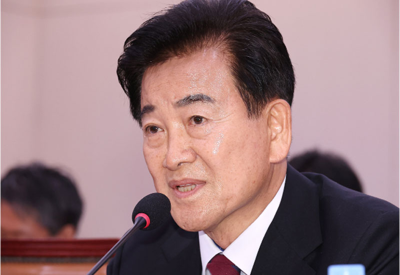 Bộ trưởng Thống nhất Hàn Quốc Chung Dong Young. (Ảnh: Tân Hoa xã)