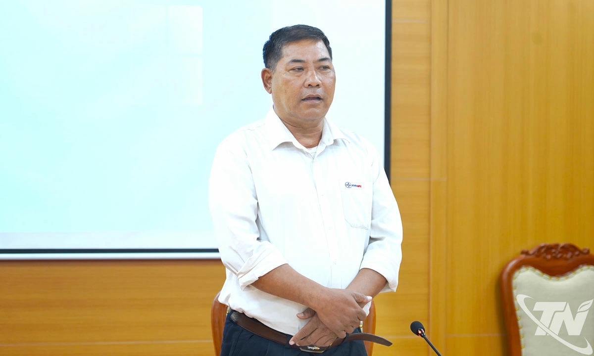 Công dân Nguyễn Như Chung (con trai ông Nguyễn Như Kỳ - người được ủy quyền giải quyết vụ việc) phát biểu ý kiến