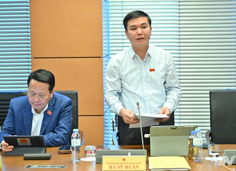 Đại biểu Hà Sỹ Huân (Đoàn ĐBQH tỉnh Thái Nguyên) đề nghị một số nội dung liên quan đến Dự thảo Luật Báo chí (sửa đổi).