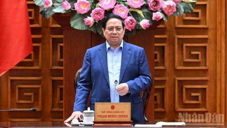 Thủ tướng Phạm Minh Chính phát biểu ý kiến kết luận cuộc họp. (Ảnh: TRẦN HẢI)