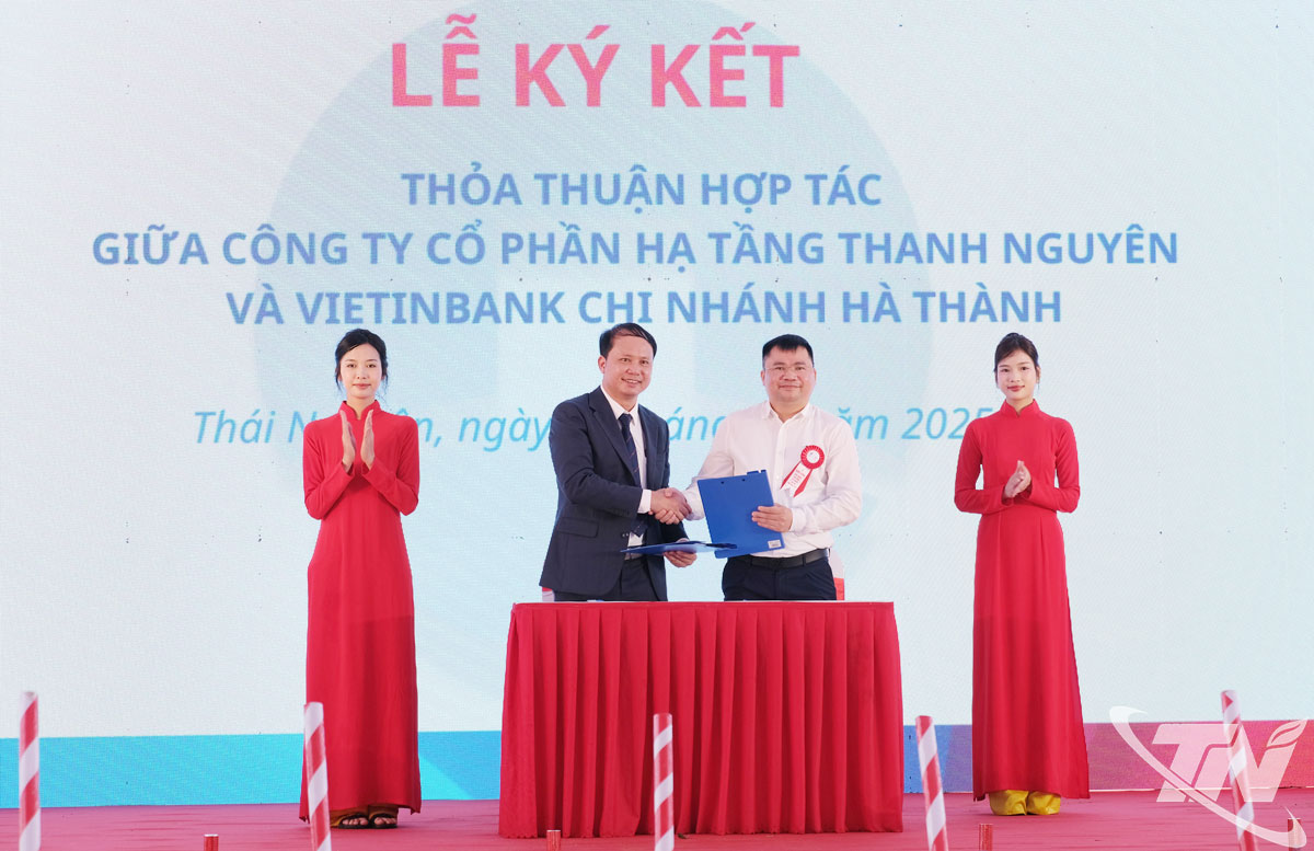 Đại diện Vietinbank ký thỏa thuận hợp tác với chủ đầu tư Dự án Khu đô thị Tân Phú City.