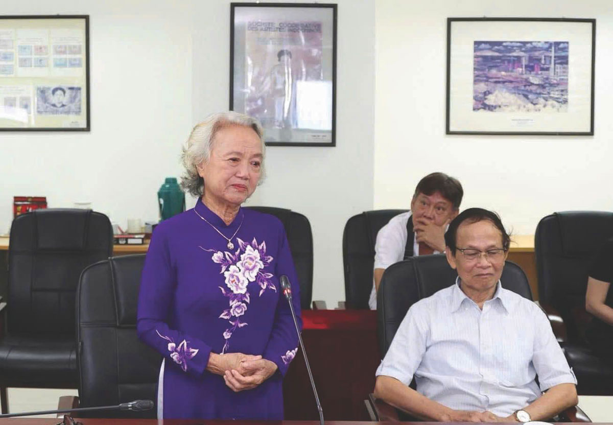 Người mở đường cho lúa bạc tỷ Việt Nam PGS.TS.AHLĐ Nguyễn Thị Trâm đã ghi dấu ấn đậm nét với việc nghiên cứu, phát triển giống lúa lai hai dòng TH3-3 - một thành tựu khiến giới khoa học “chấn động”