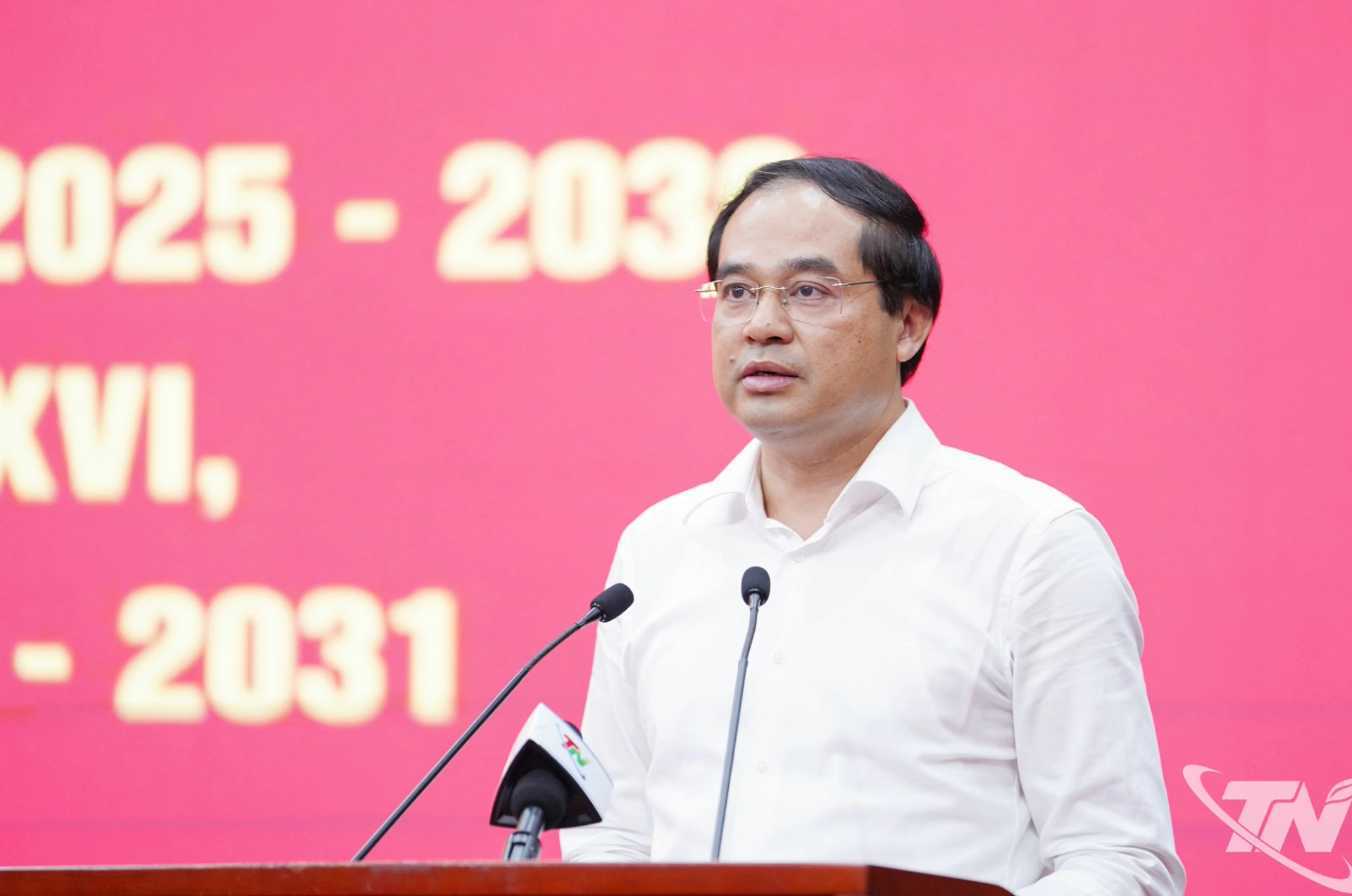 Đồng chí Bí thư Tỉnh ủy Trịnh Xuân Trường phát biểu chỉ đạo tại Hội nghị.