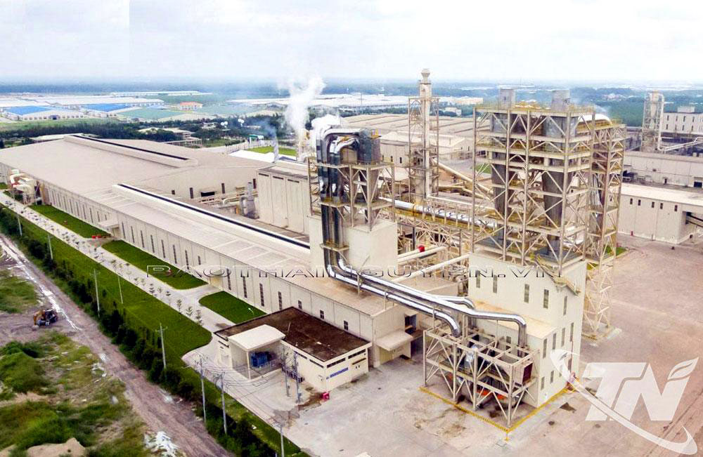 송콩2산업단지에 있는 동화목재공장(한국)