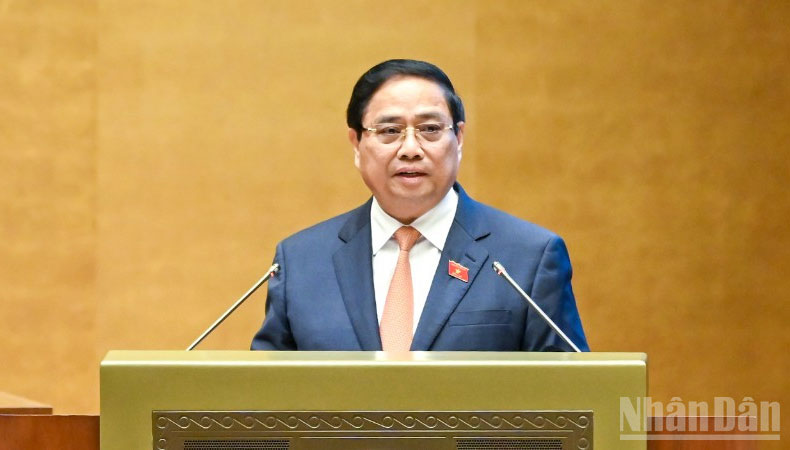 Thủ tướng Chính phủ Phạm Minh Chính trình bày Báo cáo kết quả thực hiện kế hoạch phát triển kinh tế-xã hội năm 2025 và 5 năm 2021-2025; dự kiến kế hoạch phát triển kinh tế-xã hội năm 2026.