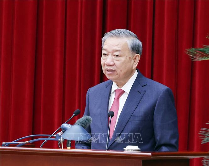 Tổng Bí thư Tô Lâm phát biểu bế mạc Hội nghị lần thứ 13 Ban Chấp hành Trung ương Đảng khóa XIII. Ảnh: Thống Nhất/TTXVN