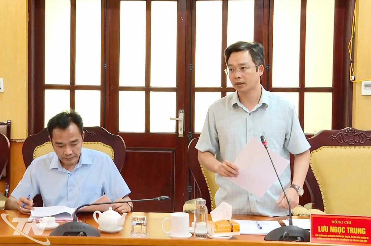 Các đại biểu phát biểu tại Hội nghị.