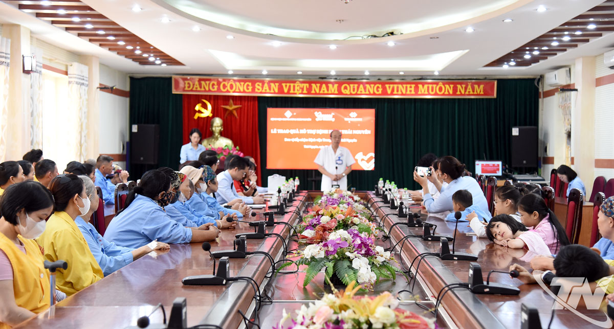 Chương trình mang lại nguồn động viên đến bệnh nhân mắc bệnh hiểm nghèo tại một số bệnh viện của Thái Nguyên