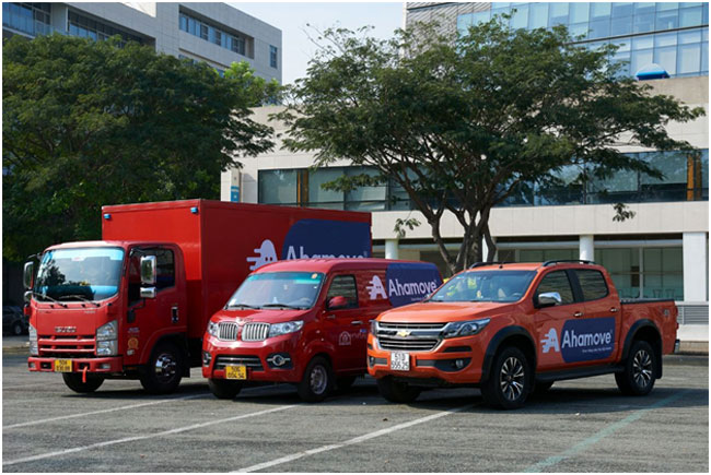Ahamove đầu tư hệ thống xe tải, xe van và xe bán tải đa dạng đáp ứng nhu cầu thuê xe tải của các doanh nghiệp và cá nhân.