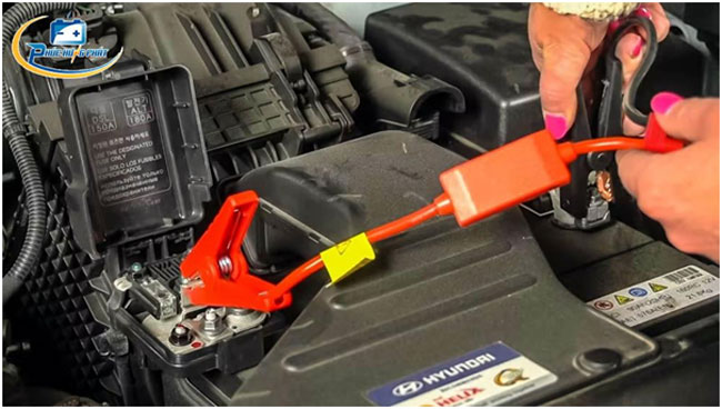 Chuyên cứu hộ câu kích, thay và bán bình ắc quy xe ô tô.