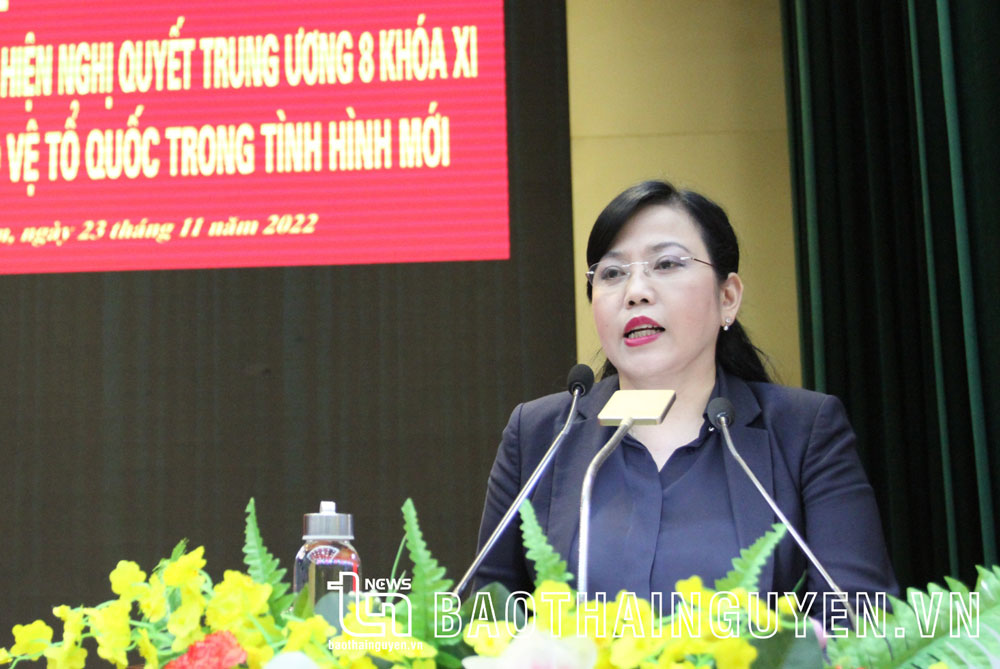 Đồng chí Nguyễn Thanh Hải, Uỷ viên Trung ương Đảng, Bí thư Tỉnh uỷ, Trưởng Đoàn đại biểu Quốc hội tỉnh Thái Nguyên, phát biểu tham luận tại Hội nghị.