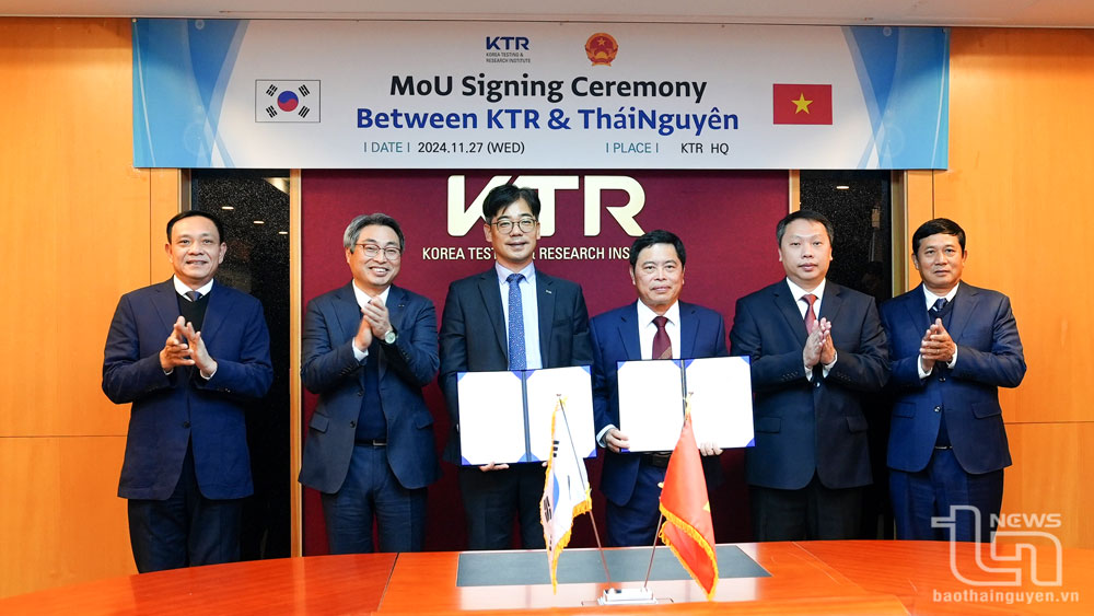 Thai Nguyen Province and KTR signed a Memorandum of Understanding on the implementation of green transformation and carbon finance projects