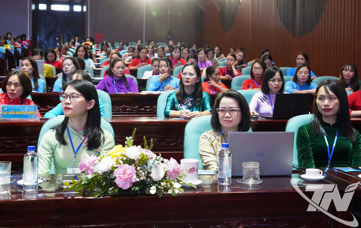 Các đại biểu dự Đại hội.