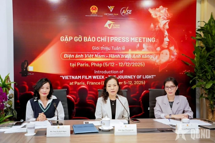 Phim 'Mưa đỏ', 'Tử chiến trên không' công chiếu tại Pháp