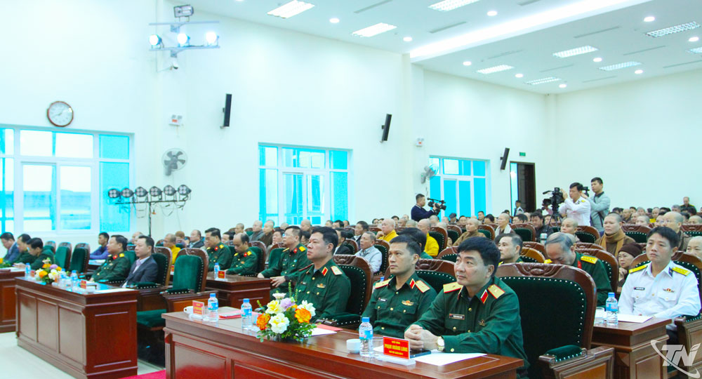 Các đại biểu tham dự hội nghị.