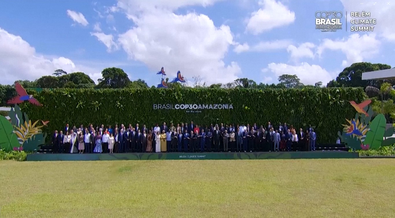 Tổng Thư ký Liên Hợp Quốc Anotnio Guterres tham dự Hội nghị Bàn tròn Chuyển đổi Năng lượng.