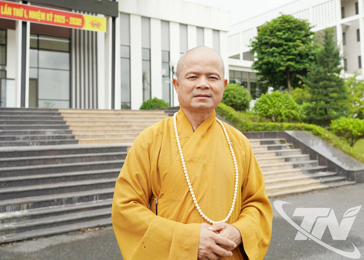 Đại đức Thích Vĩnh Tường, Ủy viên Thường trực Giáo hội Phật giáo tỉnh Thái Nguyên, Trưởng ban hướng dẫn phật tử. 