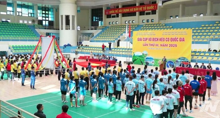 Hơn 250 vận động viên tham gia Giải cúp vô địch kéo co quốc gia lần thứ III