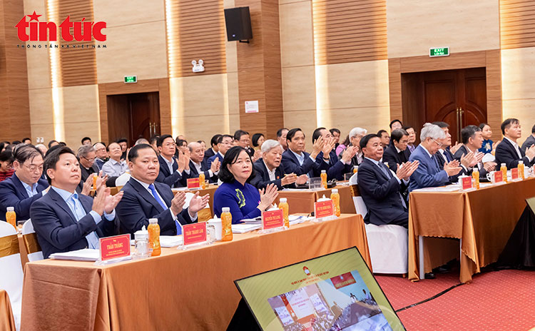  Đại biểu tham dự Hội nghị.