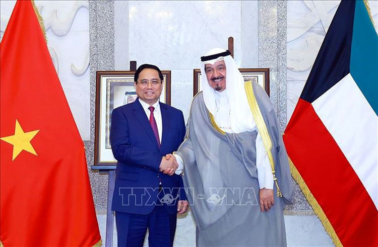 Thủ tướng Phạm Minh Chính và Thủ tướng Nhà nước Kuwait Sheikh Ahmad Abdullah Al-Ahmad Al Sabah.
