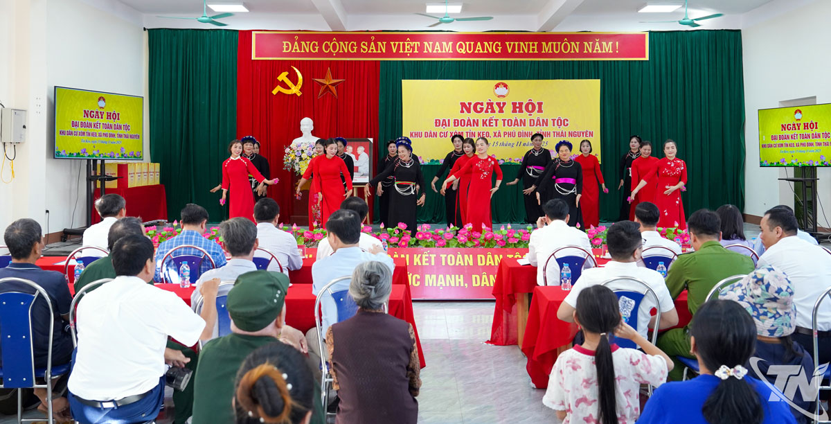 Quang cảnh Ngày hội.